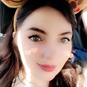 Meet your Posher, Sky